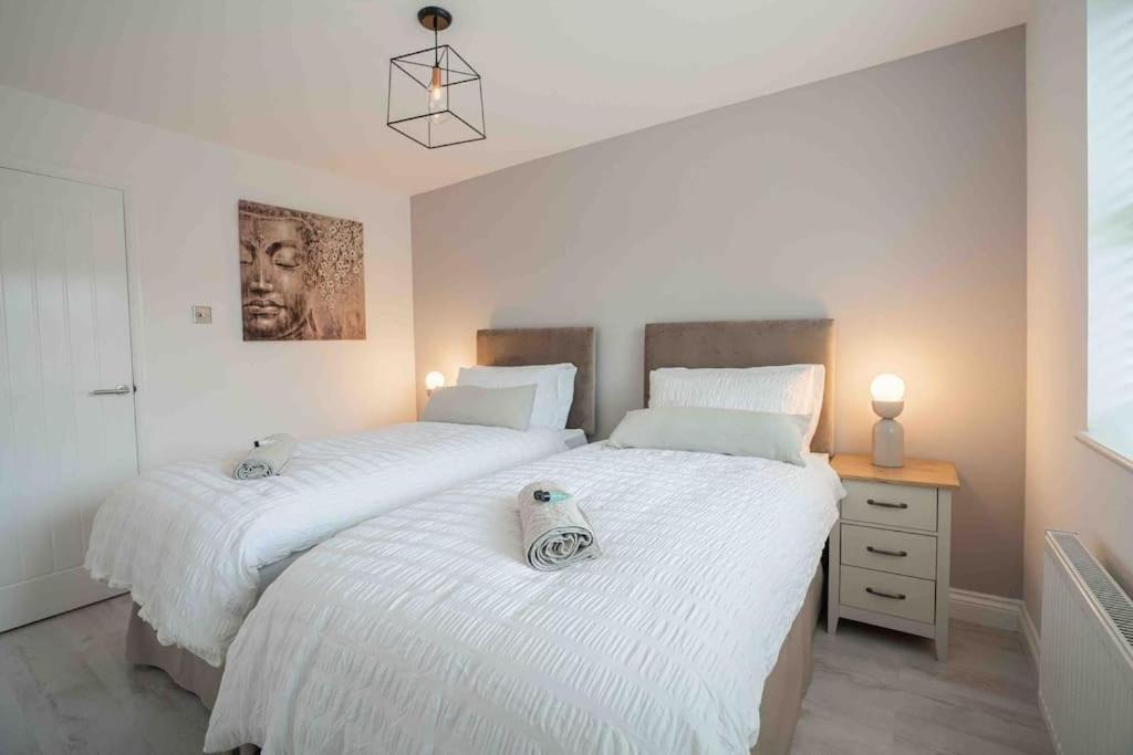 Stunning Abode 5 Min From Nec & Bhx, Pets Allowed Marston Green Екстер'єр фото