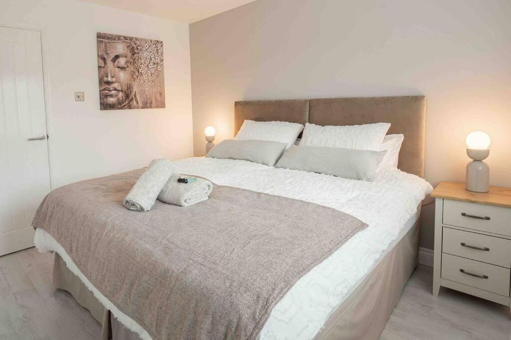 Stunning Abode 5 Min From Nec & Bhx, Pets Allowed Marston Green Екстер'єр фото