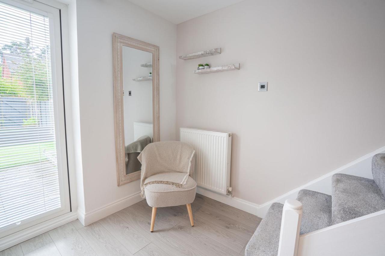 Stunning Abode 5 Min From Nec & Bhx, Pets Allowed Marston Green Екстер'єр фото